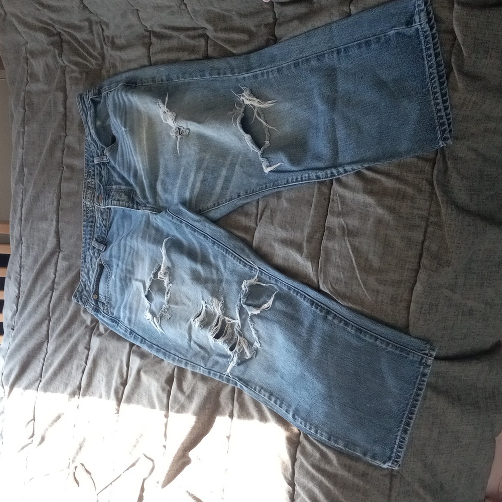 American Eagle boy crop size 16